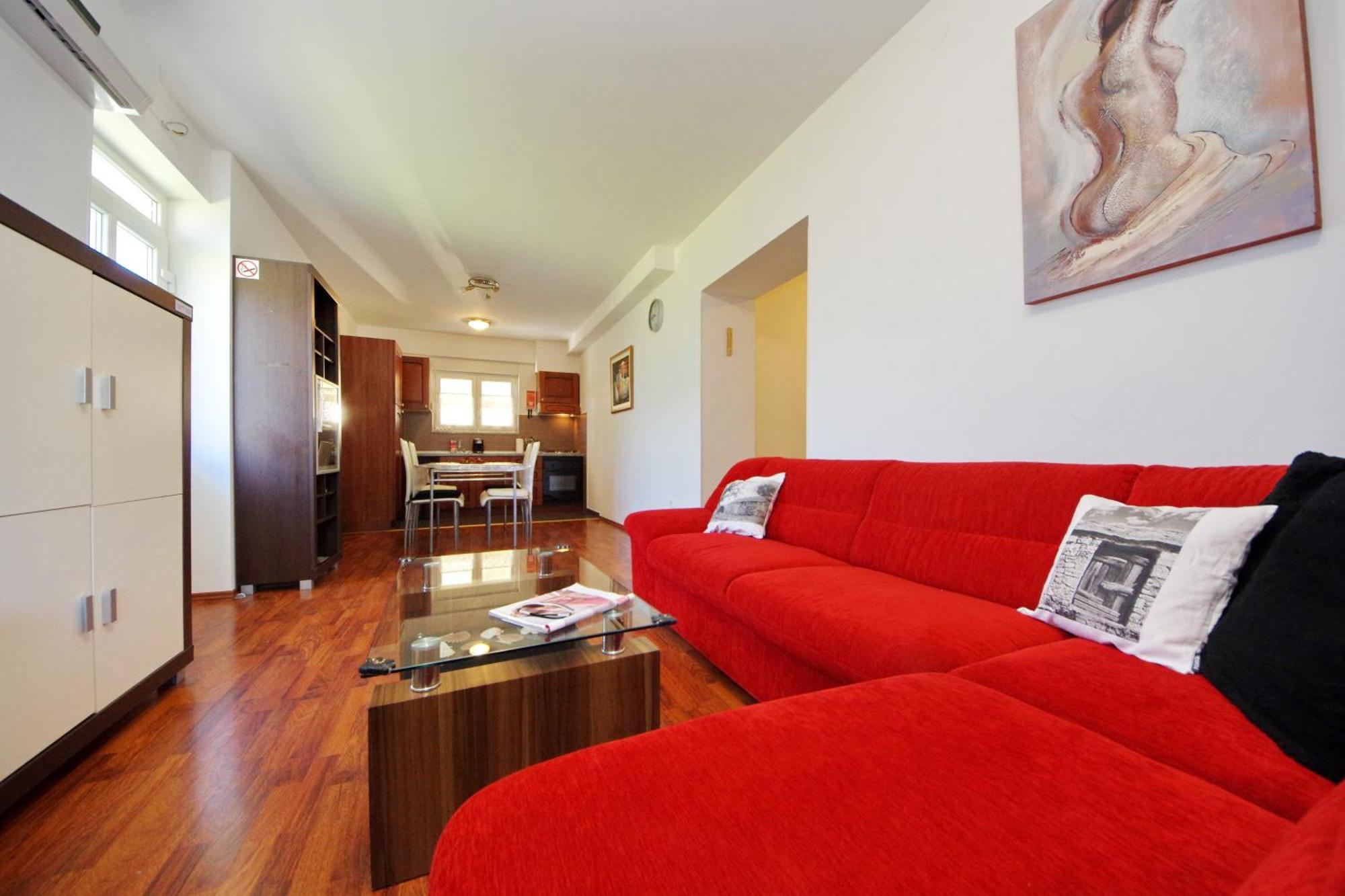 Apartment Korina Zara Esterno foto